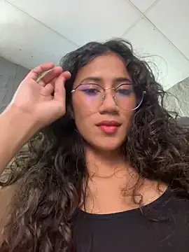 KaitlynLoveCam on StripChat