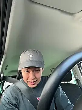 KAMESAN08 on StripChat