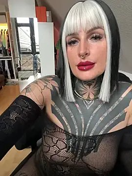 KathaleaNoir on StripChat