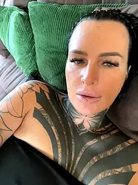 KathaleaNoir on StripChat