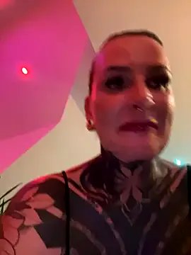 KathaleaNoir on StripChat