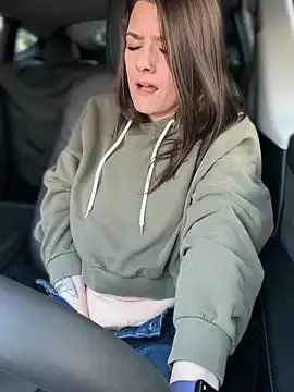 LadyLena1 on StripChat