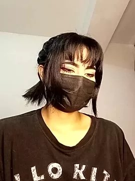 Latin_summer on StripChat