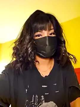 Latin_summer on StripChat