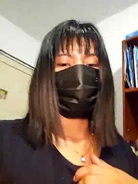 Latin_summer on StripChat