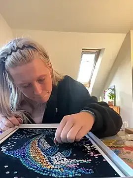 LeniMaria on StripChat