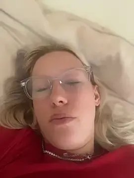 LeniMaria from StripChat