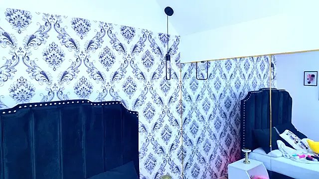 LexaDeRusso — Fingering pussy until squirt 