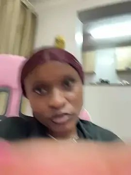 Lil-shawrie on StripChat