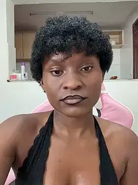 Lil-shawrie on StripChat