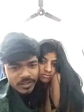 Love-Birdss on StripChat