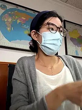 Lulu125216 on StripChat