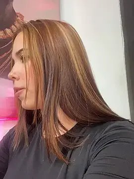 lunacandy_0 on StripChat