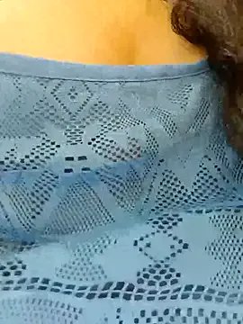 lyna_bl on StripChat