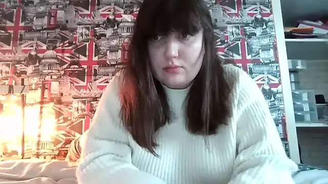 Lynylou on StripChat