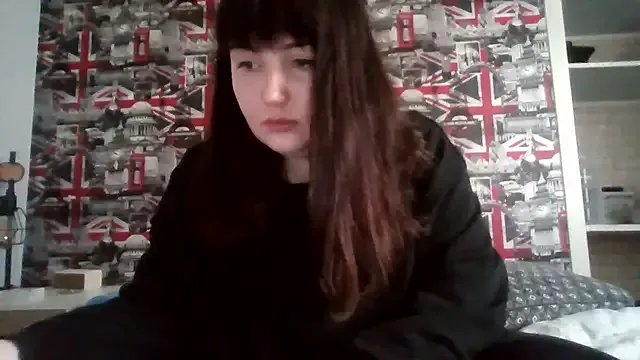 Lynylou on StripChat