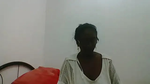 mamakarma1403 on StripChat