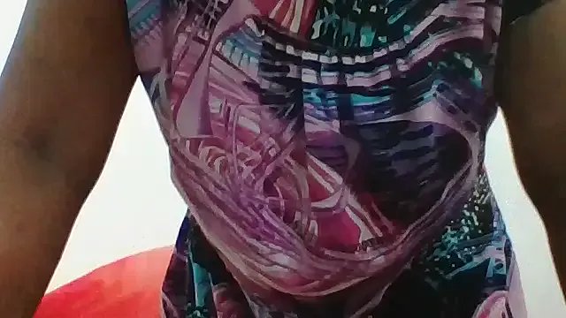 mamakarma1403 on StripChat