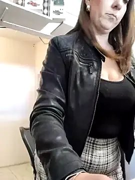 Mia_Novikov on StripChat