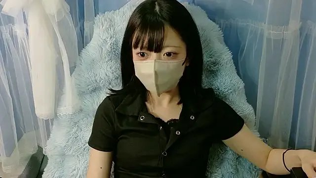 miko_nyan on StripChat