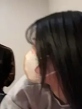 Ms-KARINA on StripChat