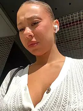 Myrtle_Beach on StripChat