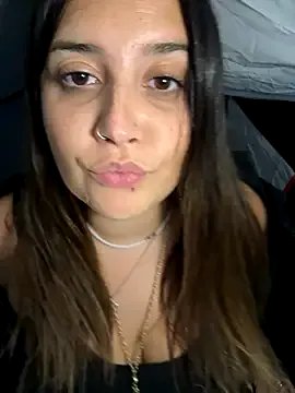 Novababy18 on StripChat