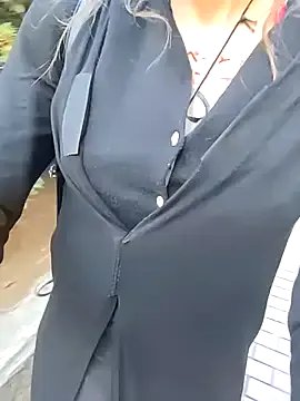 pink-mai on StripChat