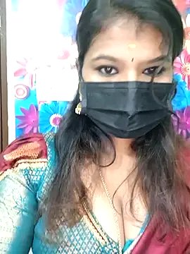 Premalatha_28 on StripChat