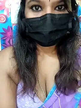 Premalatha_28 on StripChat