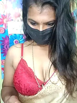 Premalatha_28 on StripChat