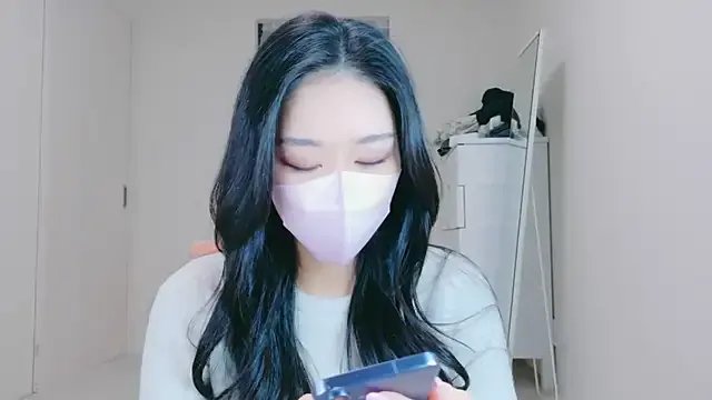 ramuchan_desu on StripChat
