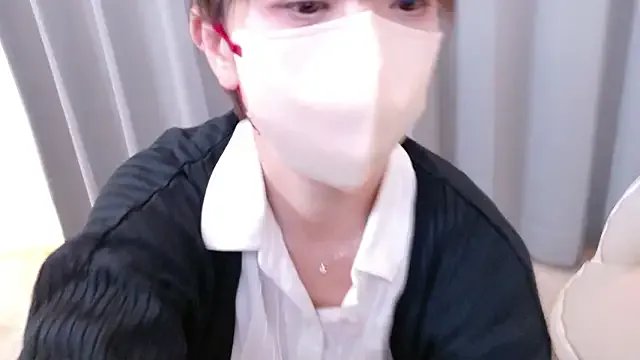Risa_06 on StripChat