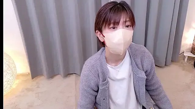 Risa_06 on StripChat