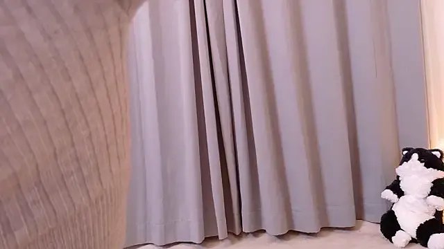 Risa_06 on StripChat