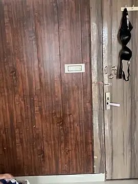Rosy_BabyDoll on StripChat