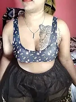 Sexy-Monikaa on StripChat