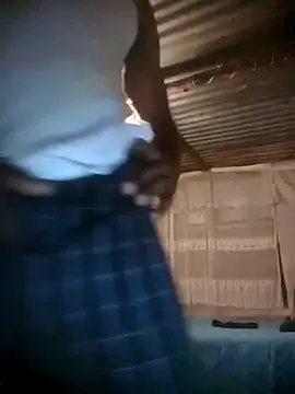 shortone01 on StripChat