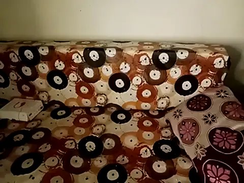 shuhana_ on StripChat 