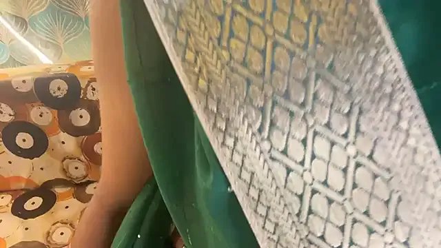 shuhana_ on StripChat 