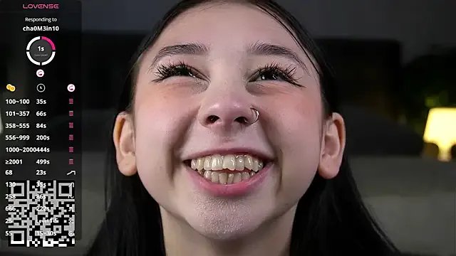 Sssonya on StripChat 