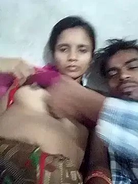 Suhani512 on StripChat