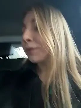 Sunny___Bunny on StripChat 