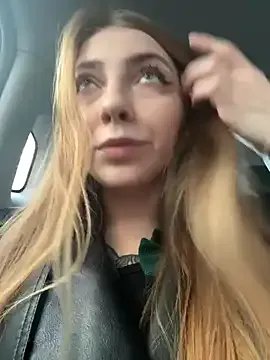 Sunny___Bunny on StripChat 