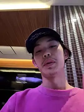 tenshooo on StripChat
