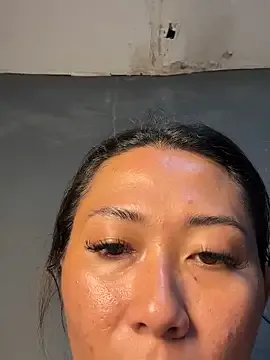 thai-dreamgirl on StripChat