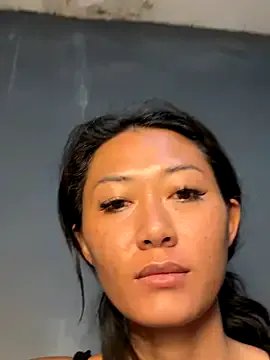 thai-dreamgirl on StripChat