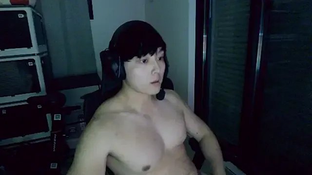 Tkcqcc on StripChat