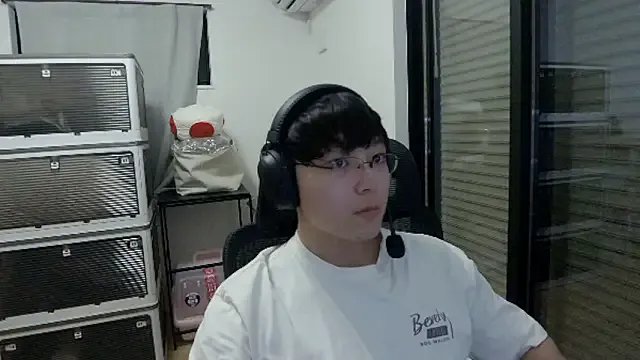 Tkcqcc on StripChat