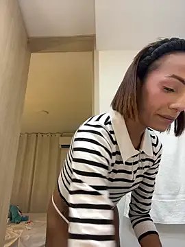 VictoriaRoss1 on StripChat